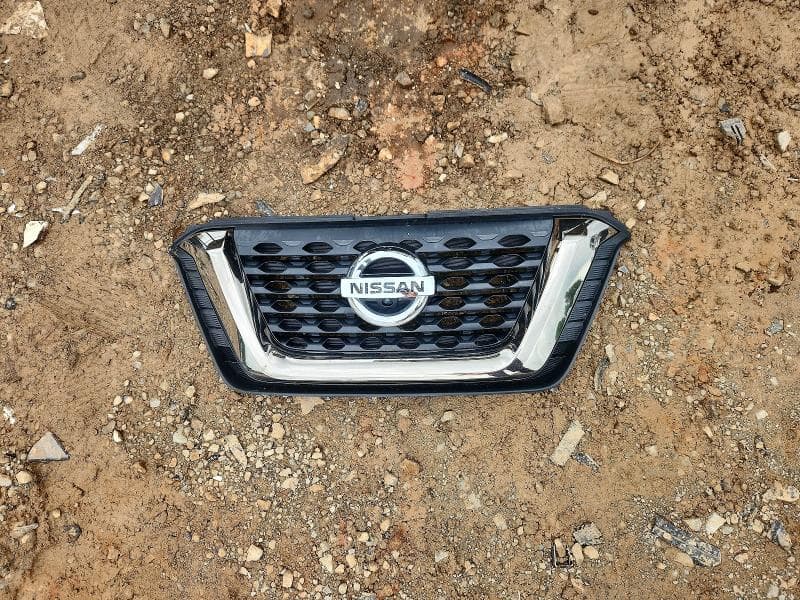 2019 NISSAN KICKS SR 13