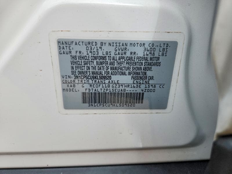 2019 NISSAN KICKS SR 14