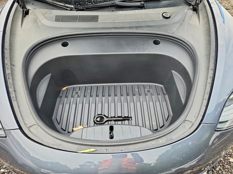 2023 TESLA MODEL 3 11
