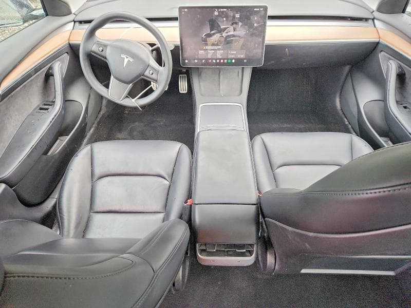 2023 TESLA MODEL 3 8