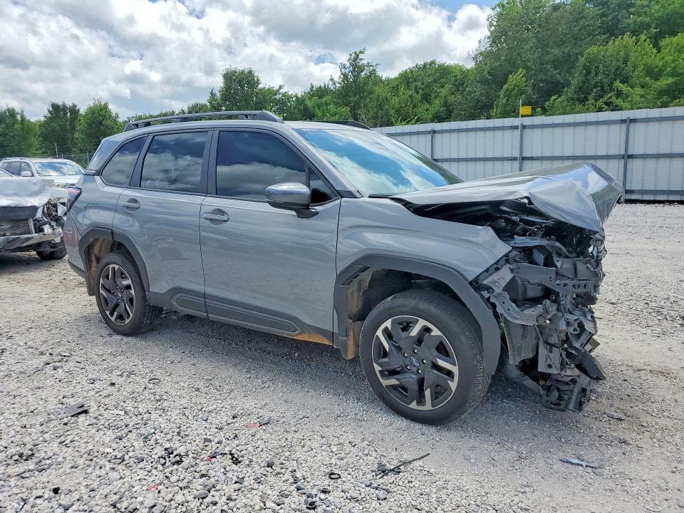 2026 SUBARU FORESTER LIMITED 4