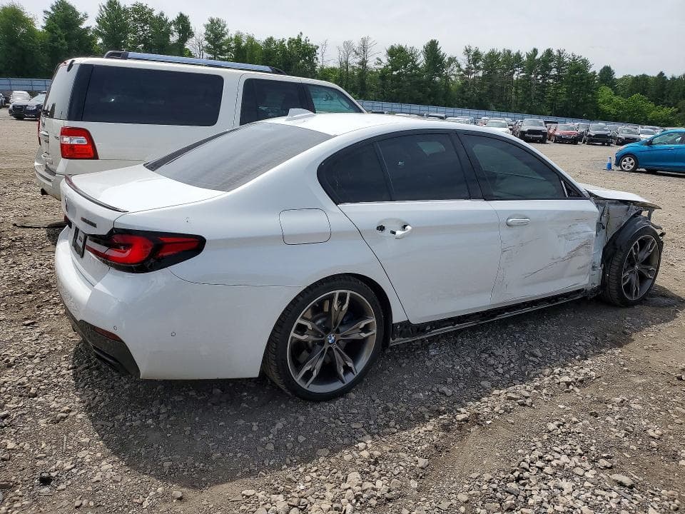 2021 BMW M550XI 3
