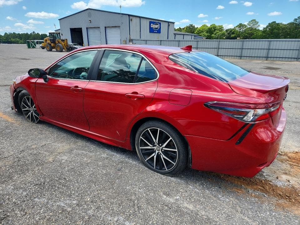 2021 TOYOTA CAMRY SE 2