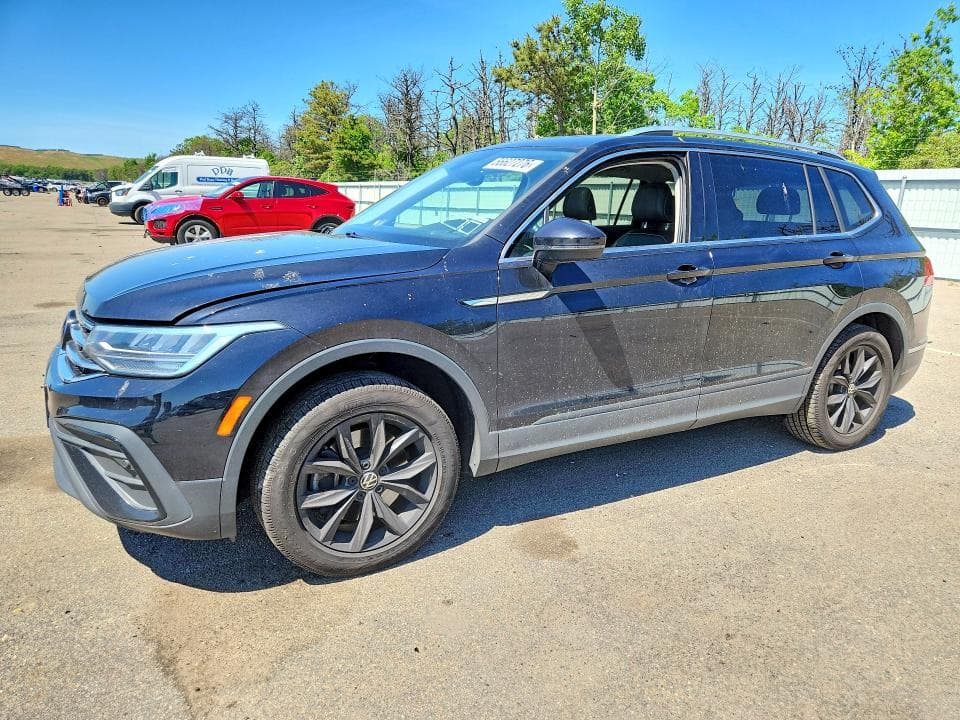 2022 VOLKSWAGEN TIGUAN SE - 1