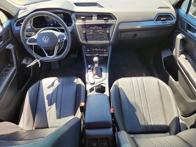 2022 VOLKSWAGEN TIGUAN SE 8