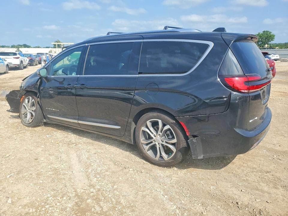 2026 CHRYSLER PACIFICA PINNACLE 2