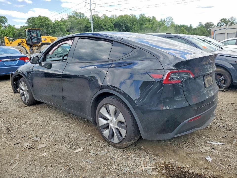 2023 TESLA MODEL Y 2