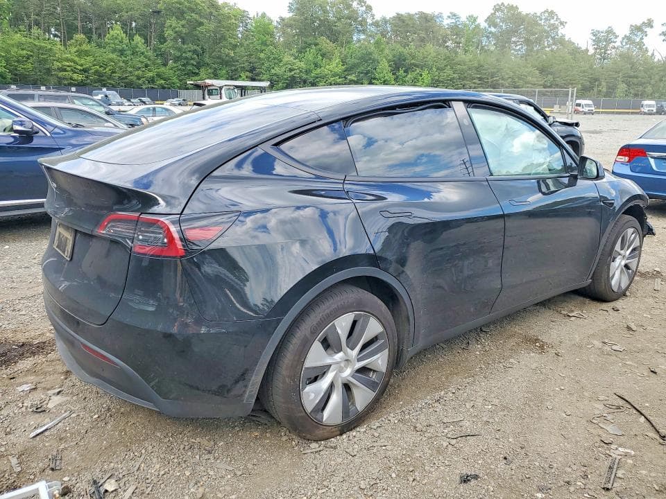 2023 TESLA MODEL Y 3