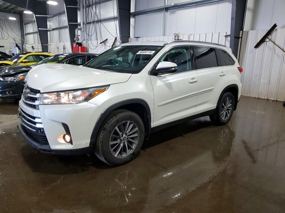 2019 TOYOTA HIGHLANDER XLE XLE - 1