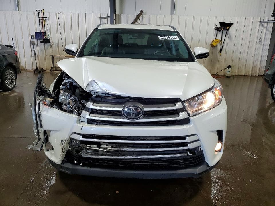 2019 TOYOTA HIGHLANDER XLE XLE 5