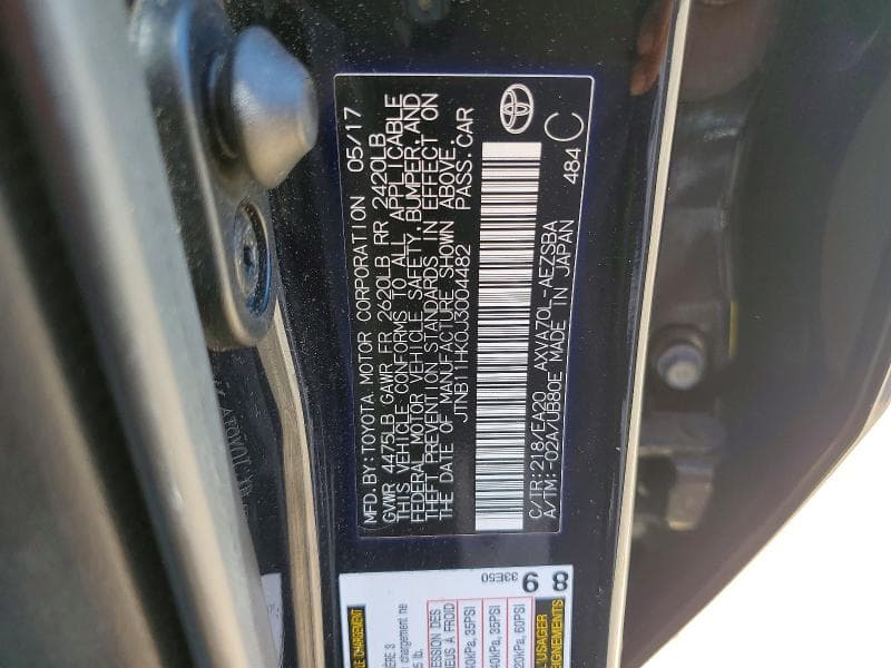 2018 TOYOTA CAMRY SE 12