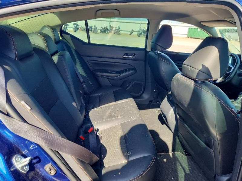 2019 NISSAN ALTIMA SR 10
