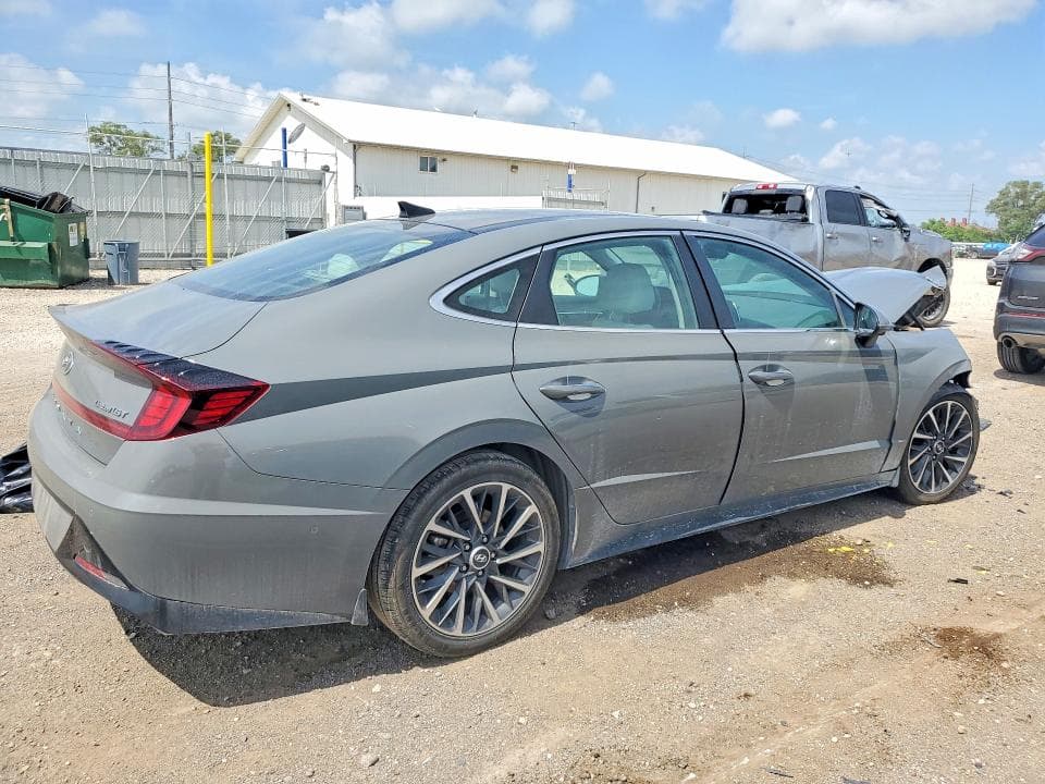 2022 HYUNDAI SONATA LIMITED 3