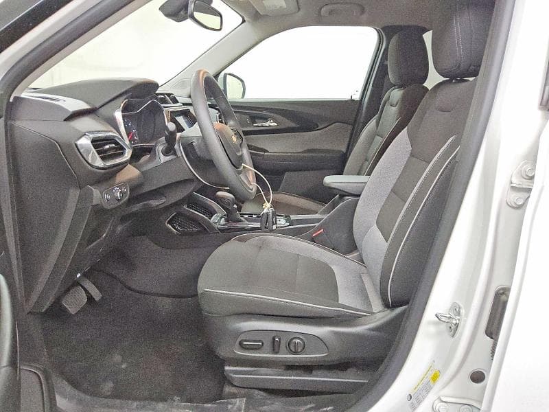 2023 CHEVROLET TRAILBLAZER LT 7