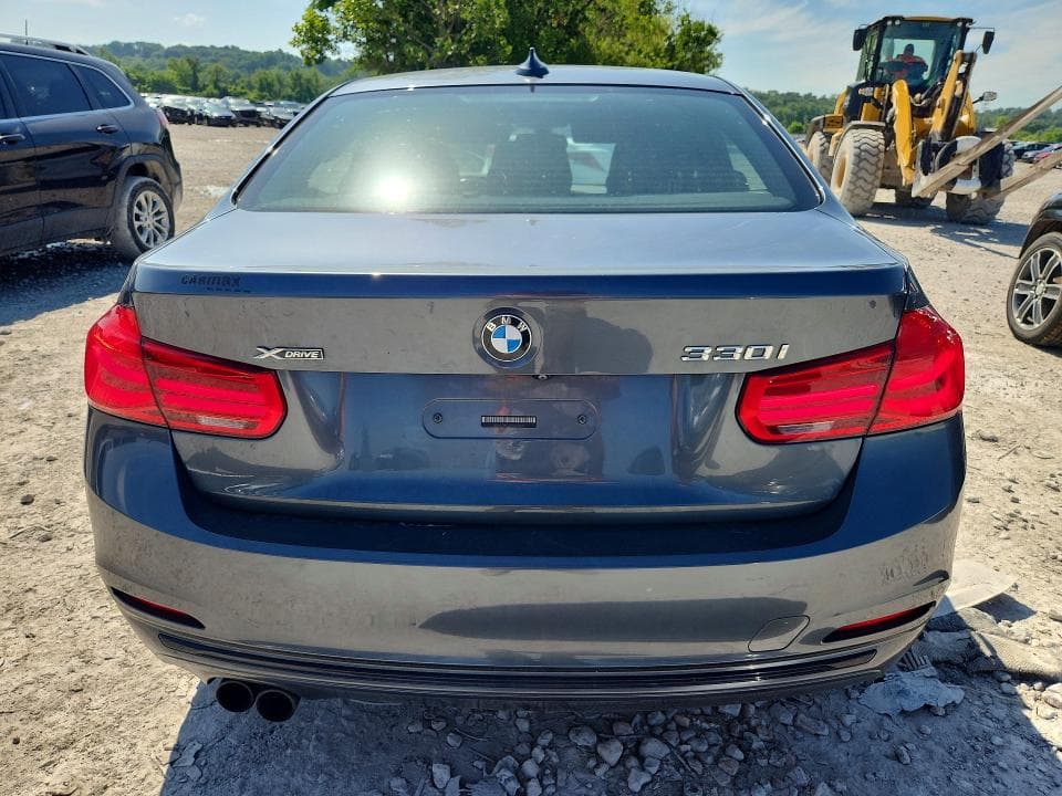 2018 BMW 330 XI 6