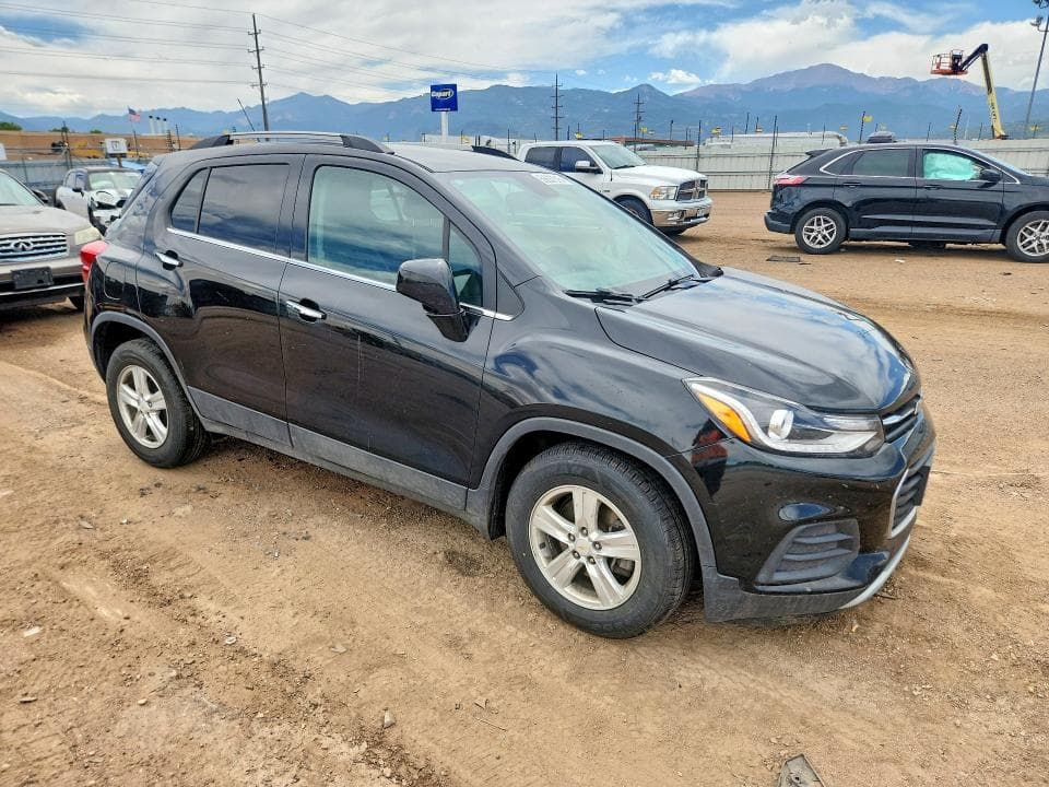 2019 CHEVROLET TRAX 1LT 4