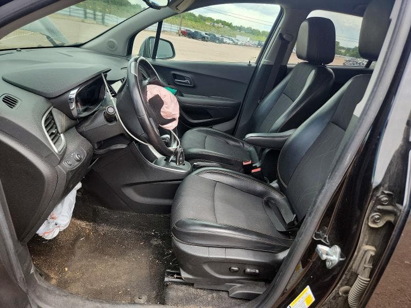 2019 CHEVROLET TRAX 1LT 7