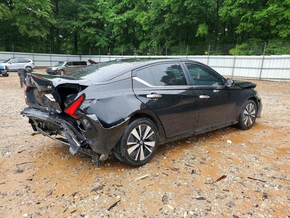 2022 NISSAN ALTIMA SV 3