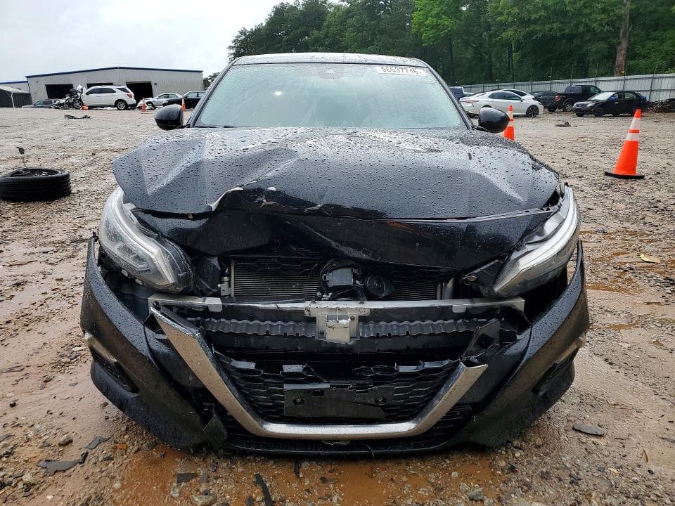 2022 NISSAN ALTIMA SV 5