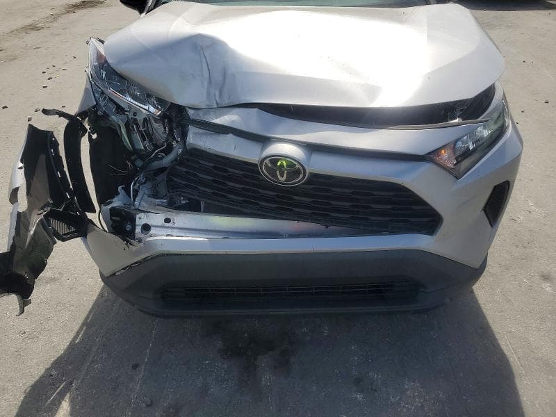 2021 TOYOTA RAV4 LE 12