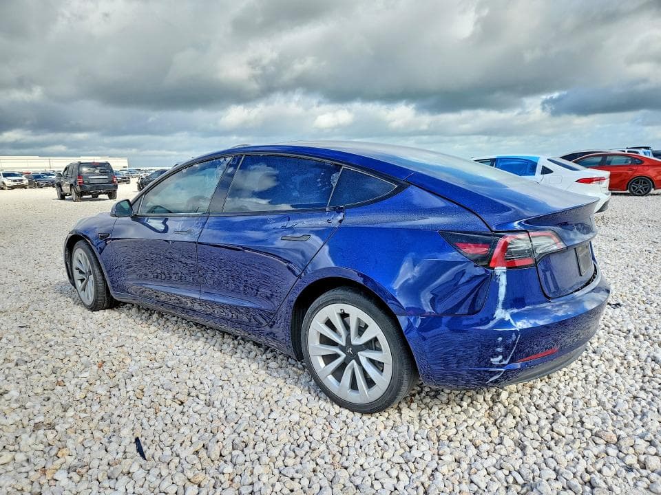 2023 TESLA MODEL 3 2
