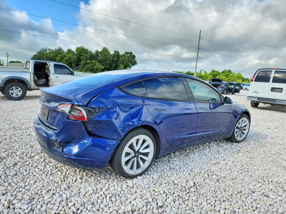 2023 TESLA MODEL 3 3