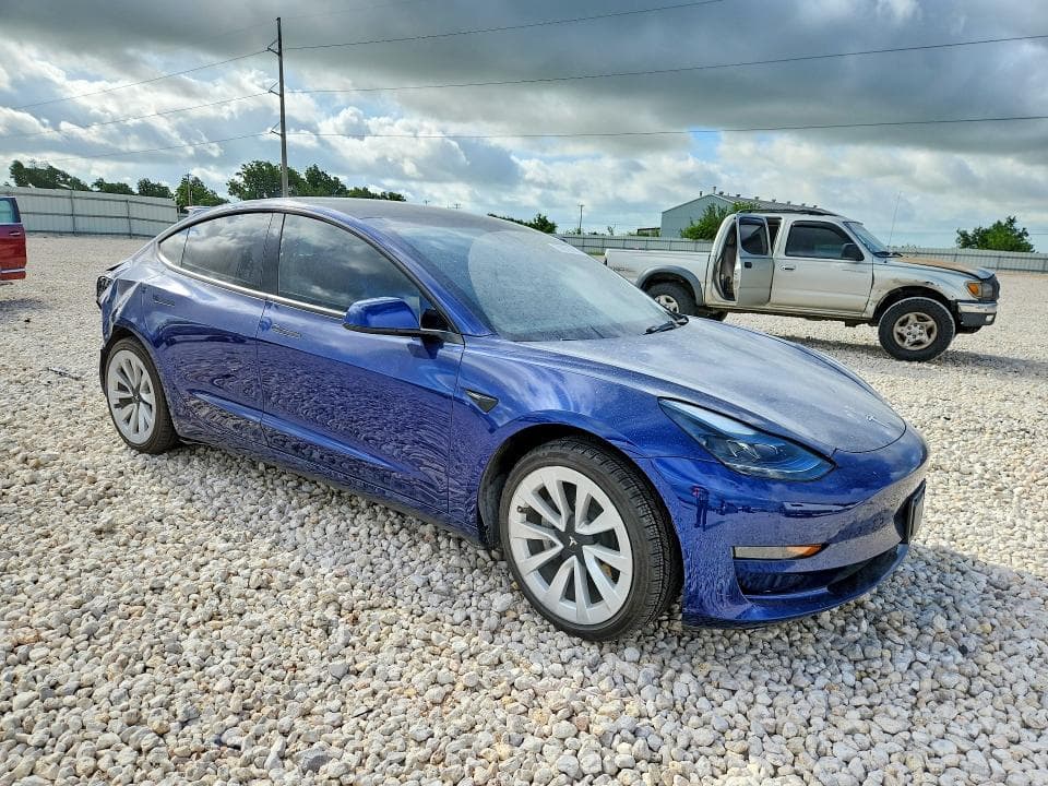 2023 TESLA MODEL 3 4