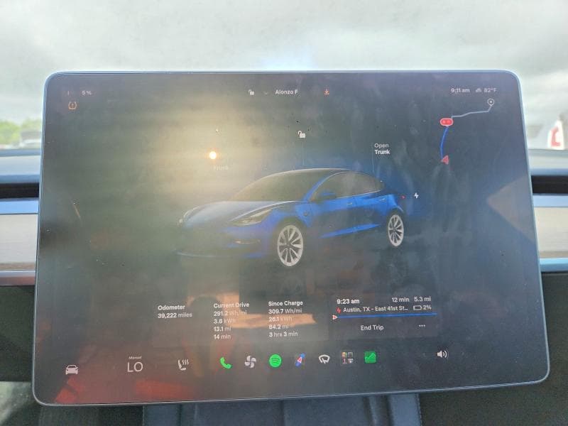 2023 TESLA MODEL 3 9