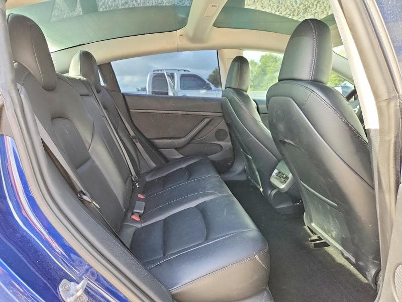 2023 TESLA MODEL 3 10