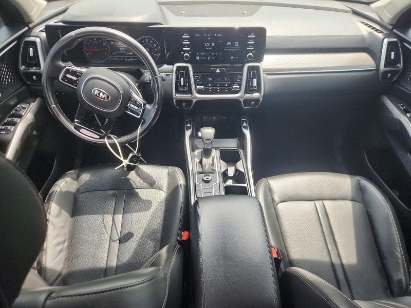 2021 KIA SORENTO S 8