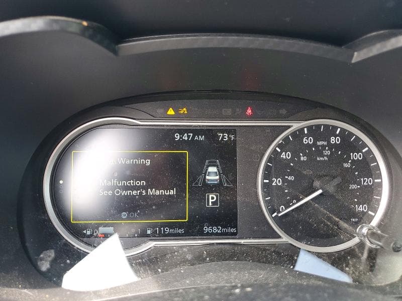 2025 NISSAN VERSA SR 9