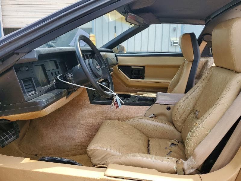 1984 CHEVROLET CORVETTE 8