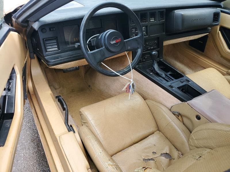 1984 CHEVROLET CORVETTE 9