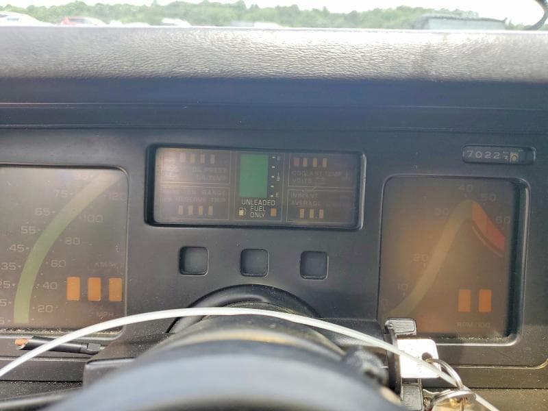 1984 CHEVROLET CORVETTE 10