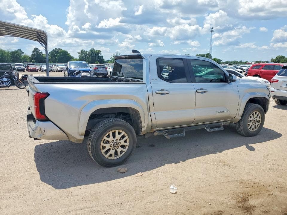 2024 TOYOTA TACOMA SR5 3