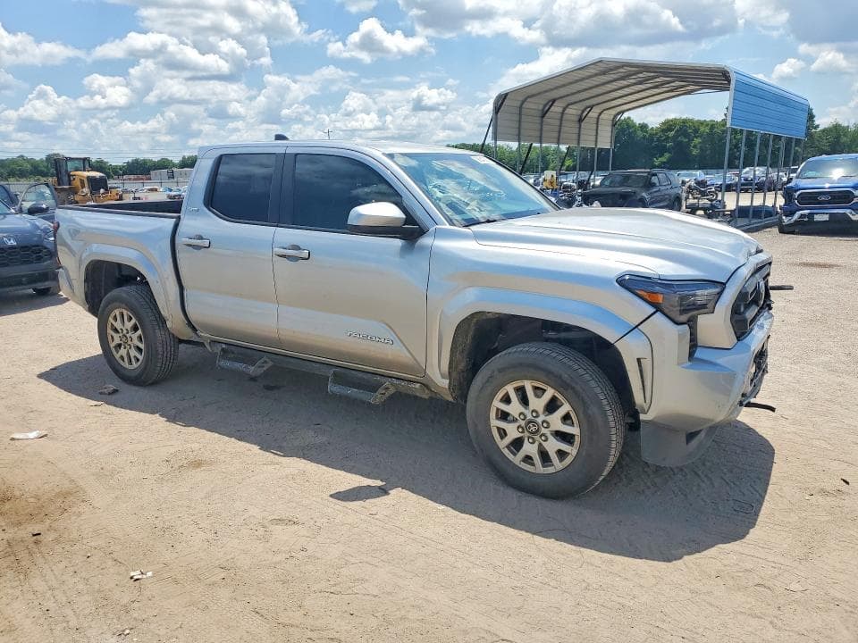2024 TOYOTA TACOMA SR5 4