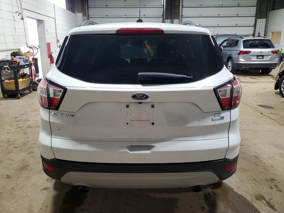 2018 FORD ESCAPE SE SE 6