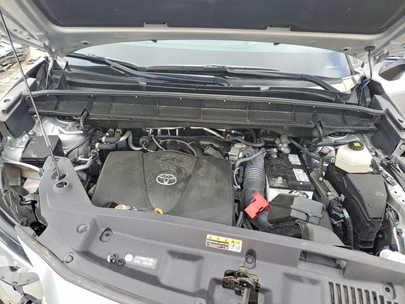 2022 TOYOTA HIGHLANDER XLE XLE 12