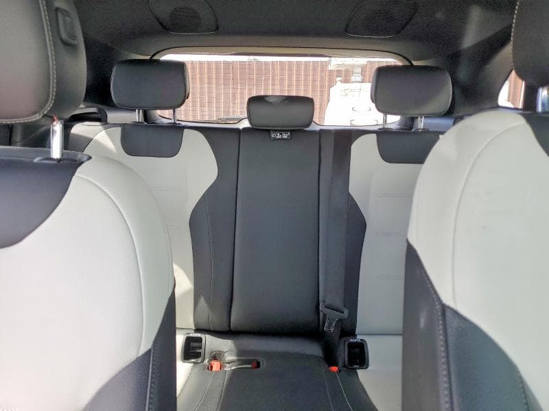 2021 MERCEDES-BENZ GLA 250 10