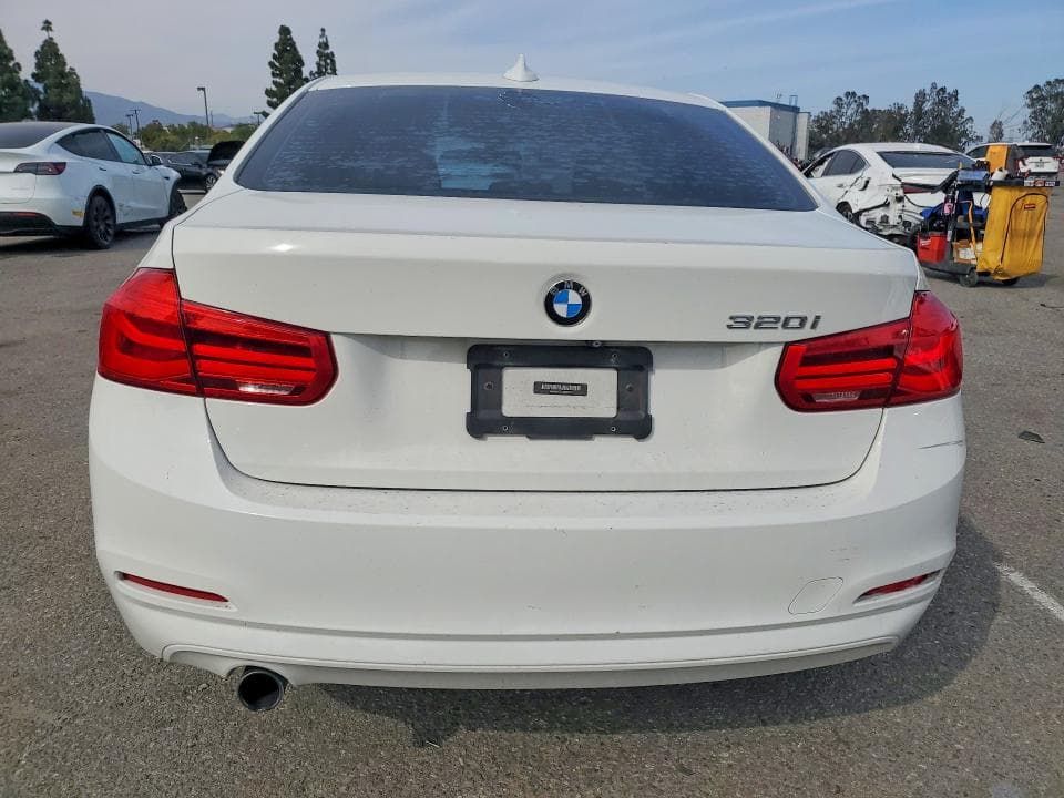 2018 BMW 320 I 6