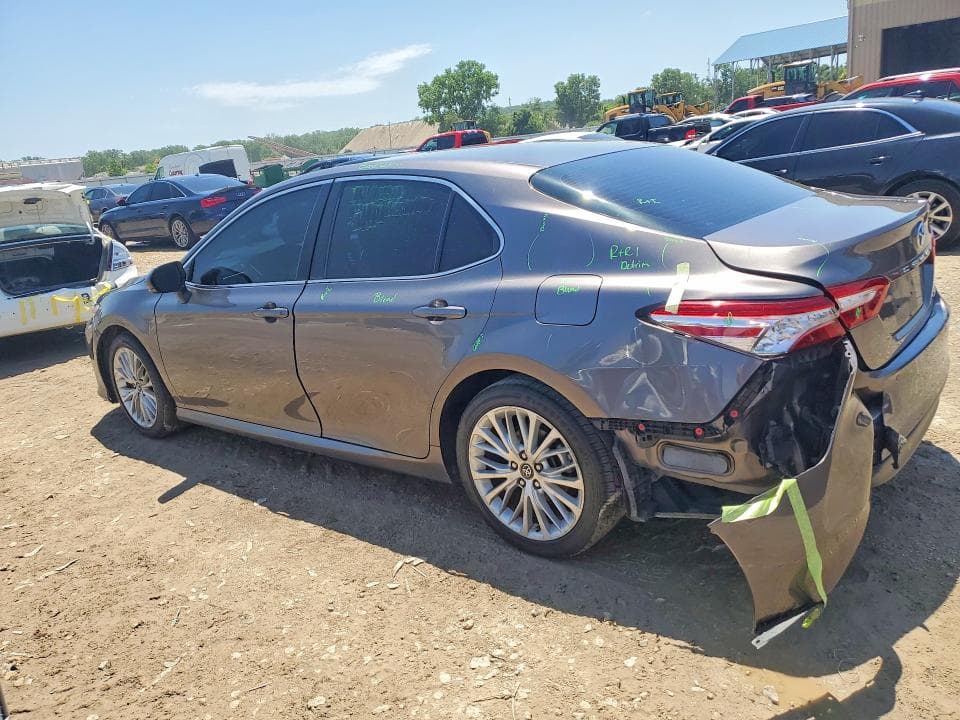 2018 TOYOTA CAMRY XLE XLE 2