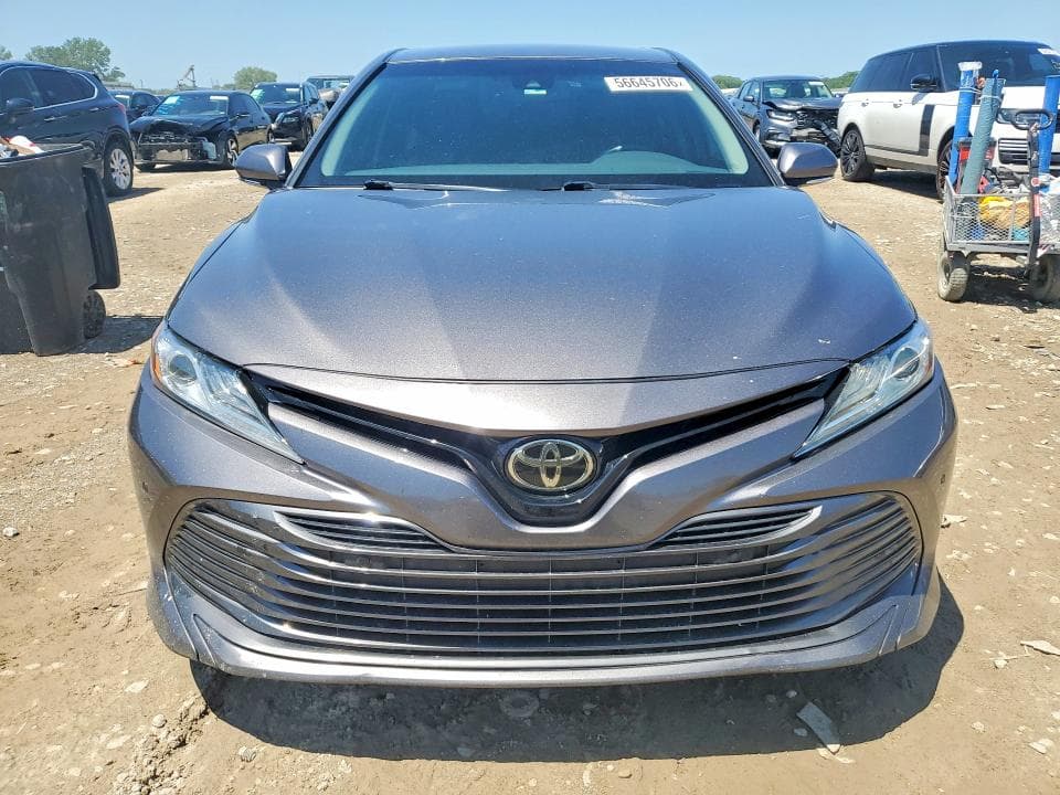 2018 TOYOTA CAMRY XLE XLE 5