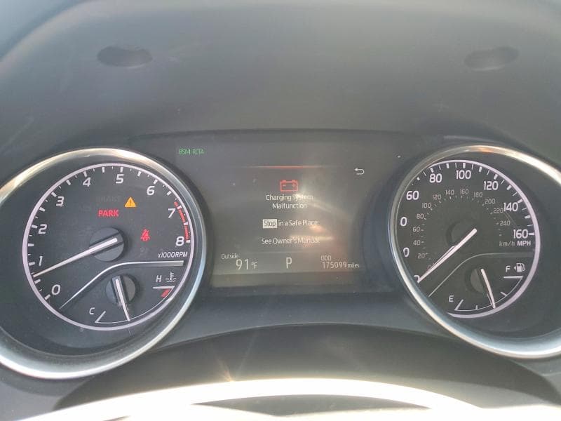 2018 TOYOTA CAMRY XLE XLE 9