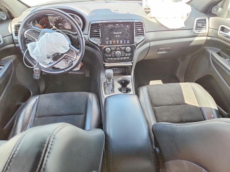 2019 JEEP GRAND CHEROKEE LAREDO 8