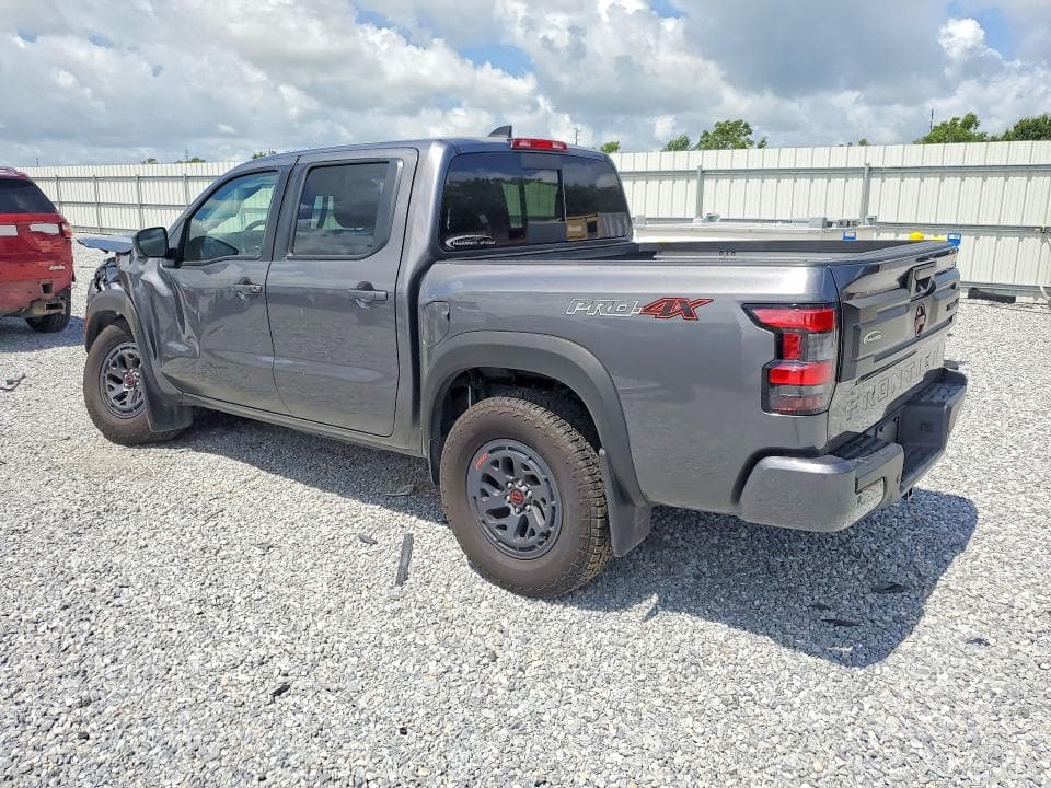 2025 NISSAN FRONTIER PRO-4X 2
