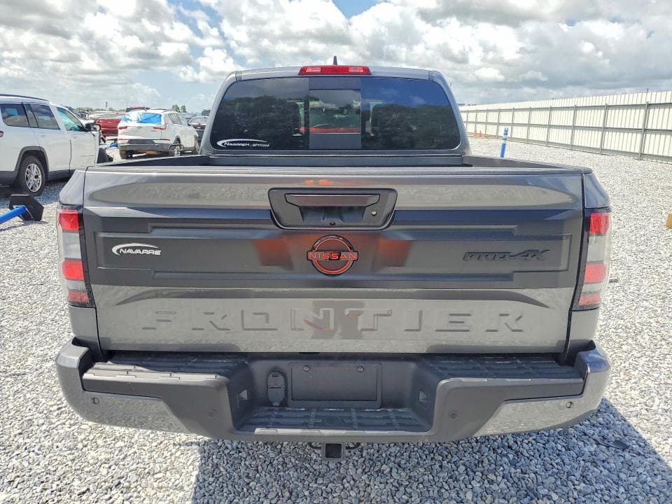 2025 NISSAN FRONTIER PRO-4X 6