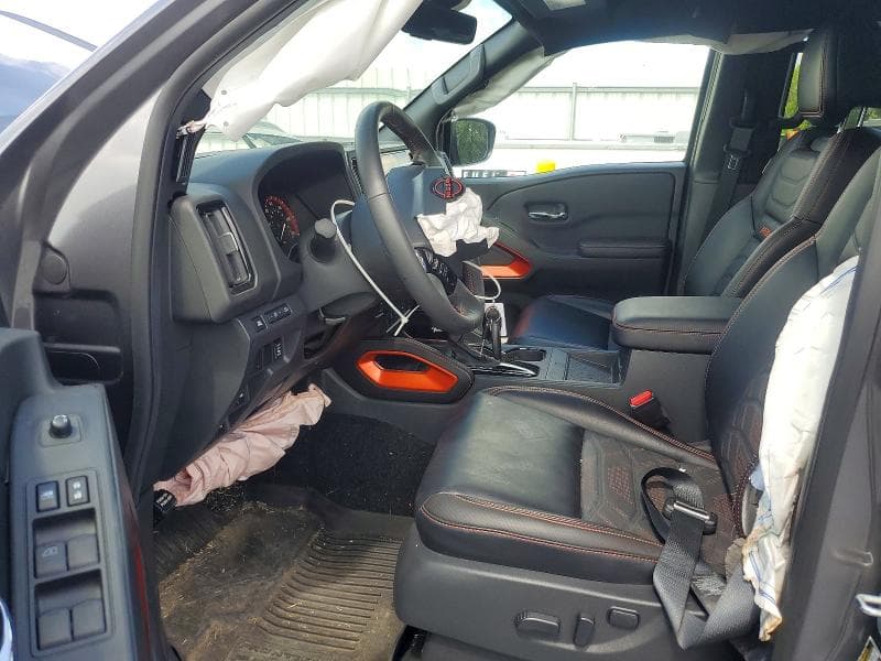 2025 NISSAN FRONTIER PRO-4X 7