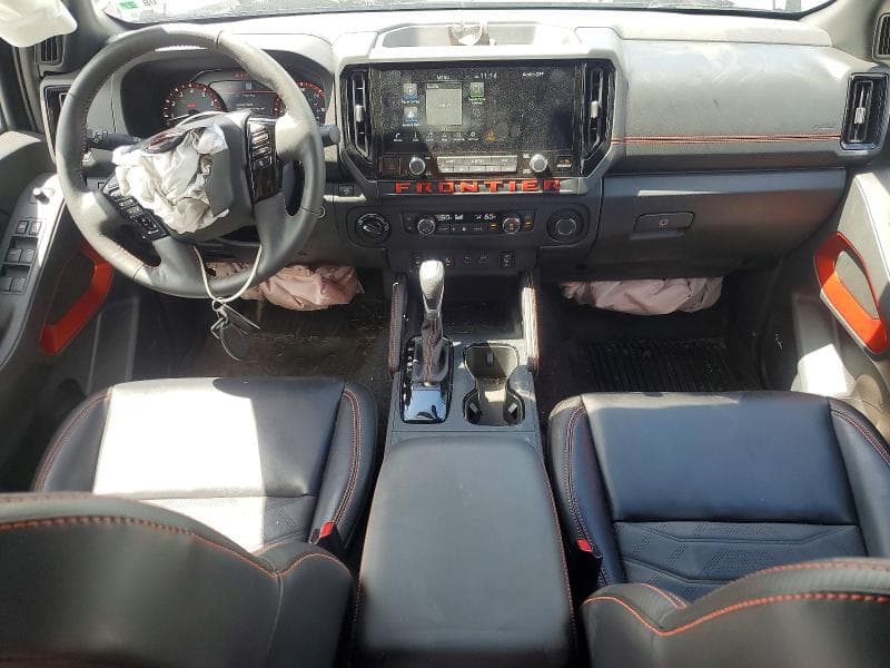 2025 NISSAN FRONTIER PRO-4X 8