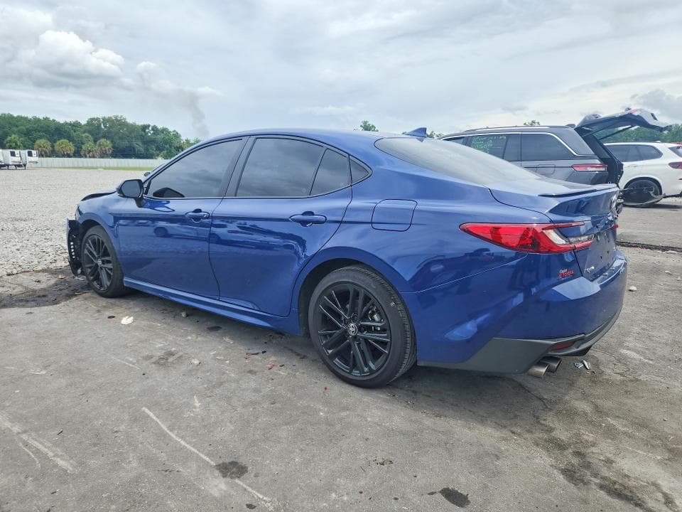 2026 TOYOTA CAMRY SE 2