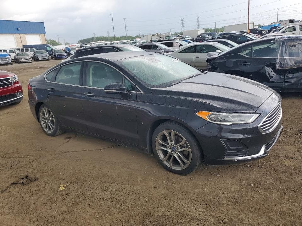 2019 FORD FUSION SEL 4